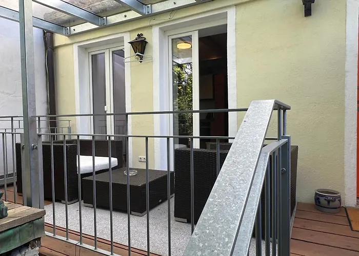 Lifestyle Mit Terrasse Und Garten * Augsburg